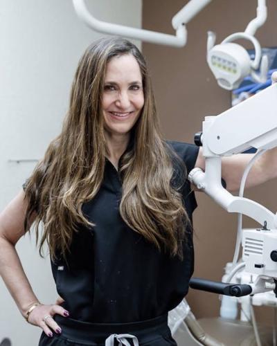 Dr. Renee Litvak